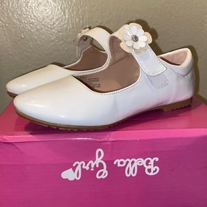 Beautiful White Dress Shoes sz 13